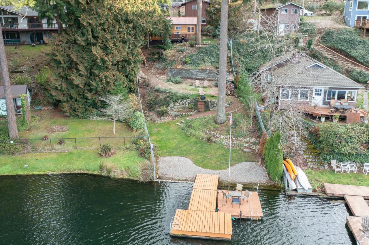Koi Story Cabin On The Lake - Waterfront, Near Bike Trail Maple Valley Exterior photo